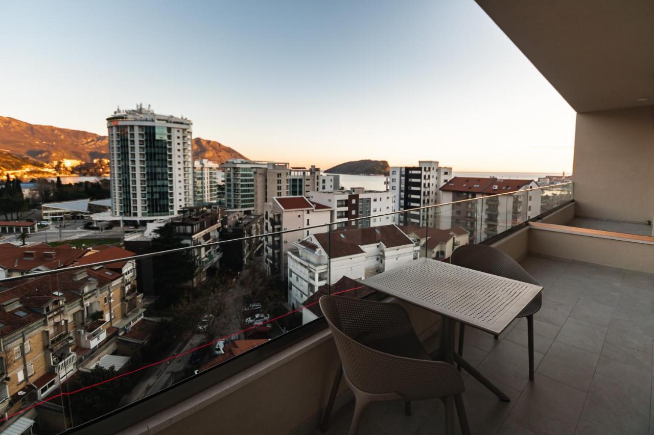 Montesun Boka Apartments Budva Bagian luar foto
