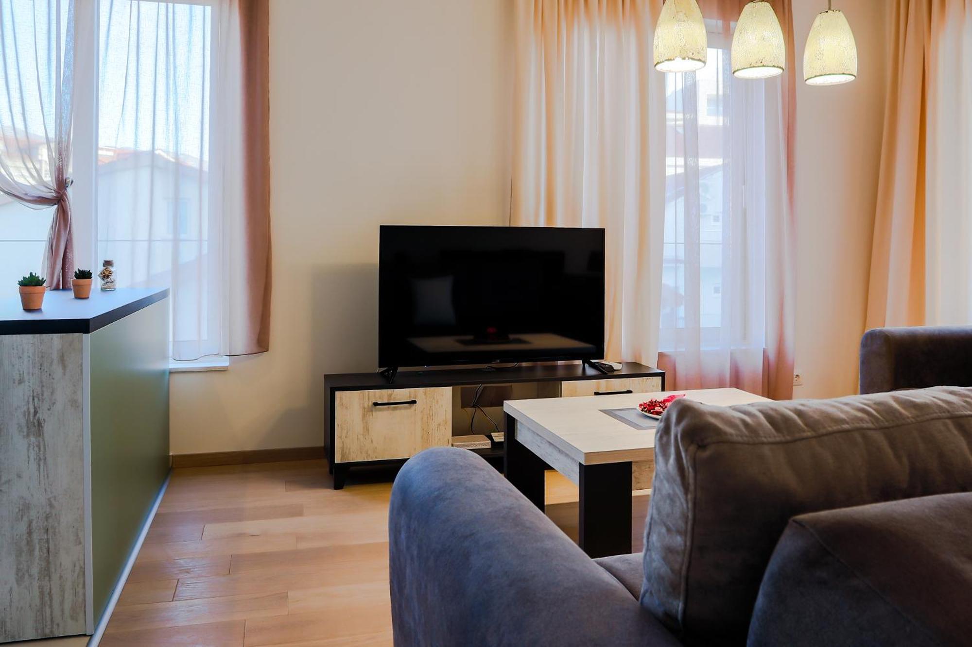 Montesun Boka Apartments Budva Ruang foto