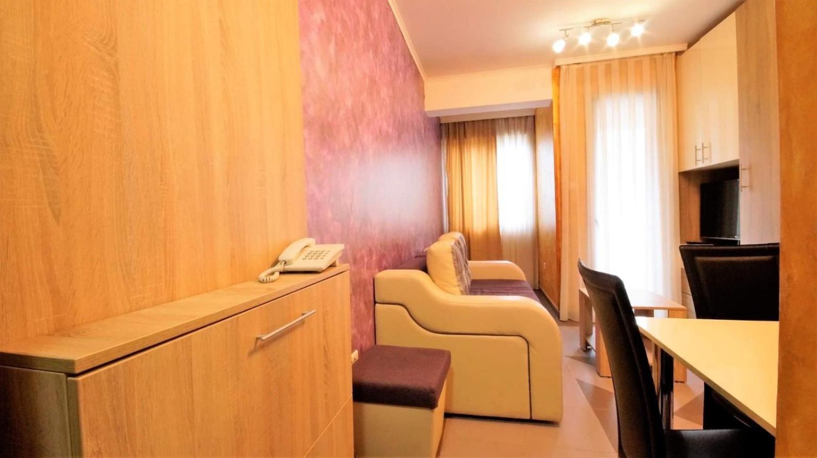 Montesun Boka Apartments Budva Bagian luar foto